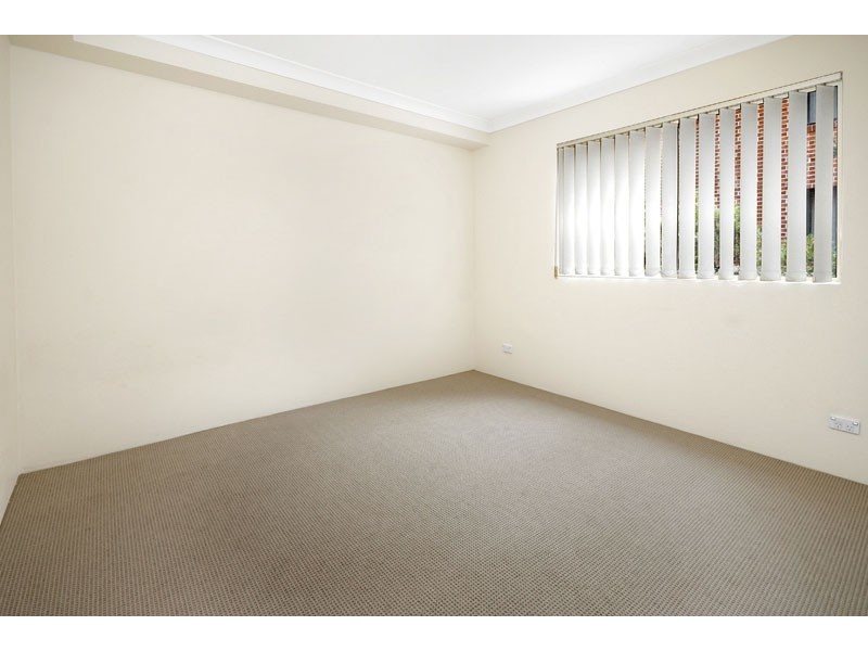 4/11 Webb Street, Riverwood NSW 2210