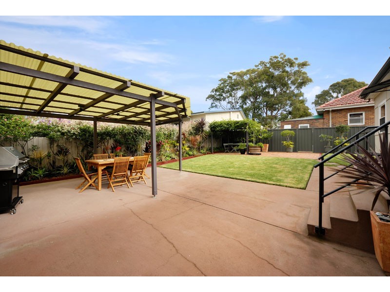 28 Taronga Parade, Caringbah NSW 2229