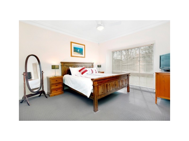 8 Alice Street, Caringbah South NSW 2229