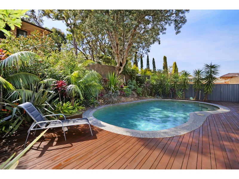 15 Sandbar Place, Lilli Pilli NSW 2229