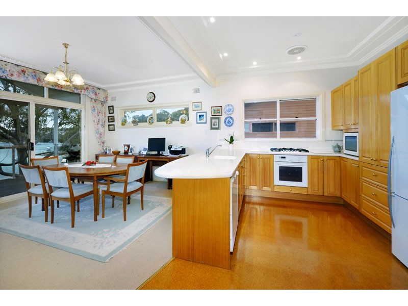 35 Immarna Avenue, Lilli Pilli NSW 2229