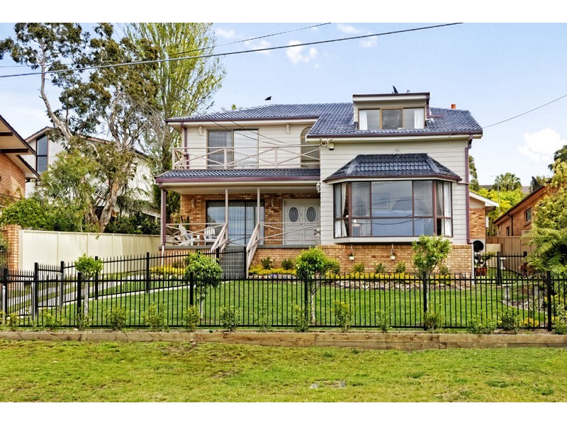 19 Langer Avenue, Dolans Bay NSW 2229