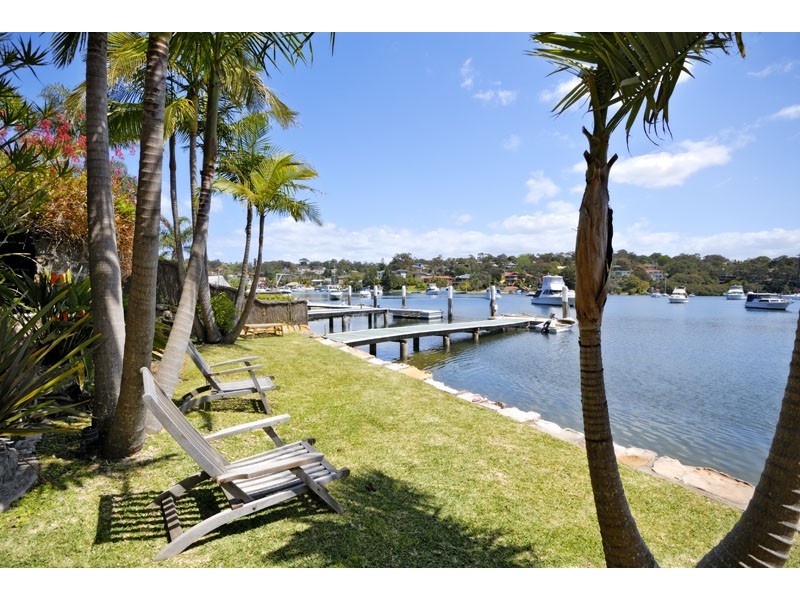 11 Baliga Avenue, Caringbah South NSW 2229