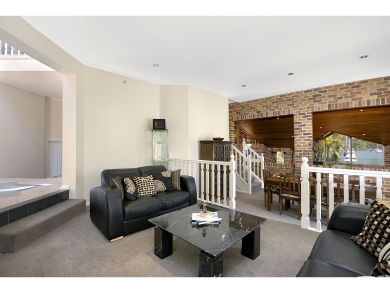 11 Baliga Avenue, Caringbah South NSW 2229