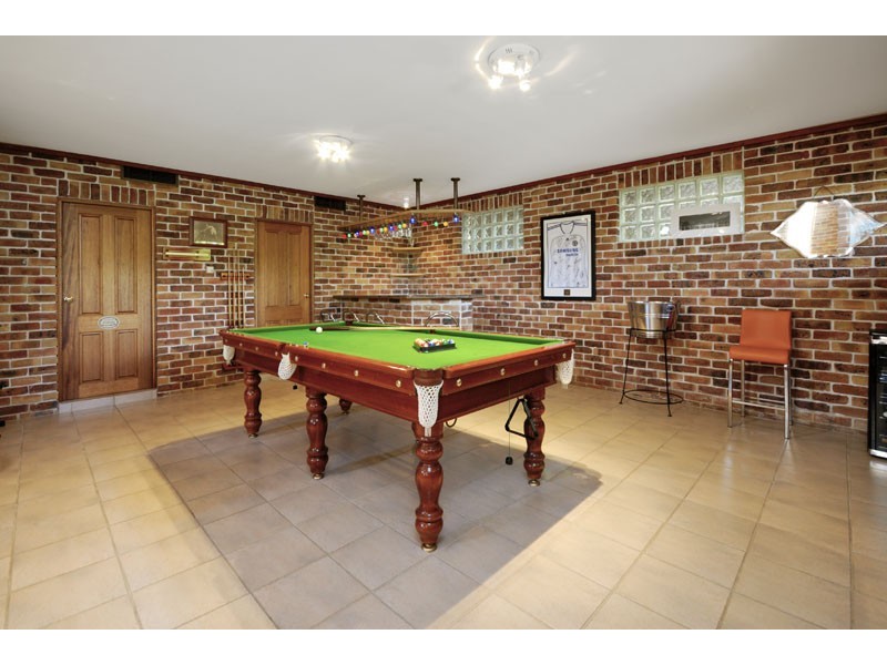 11 Baliga Avenue, Caringbah South NSW 2229