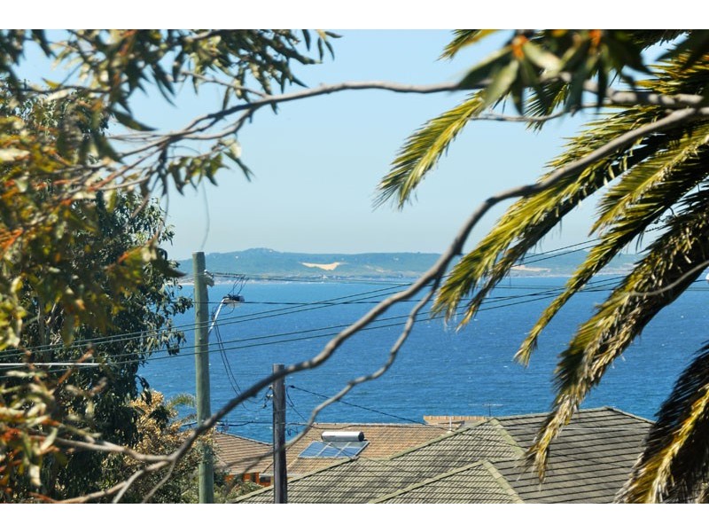 4 Trevellyan Street, Cronulla NSW 2230