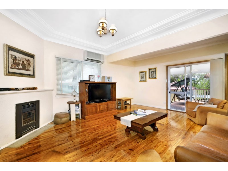 229 Willarong Road, Caringbah NSW 2229