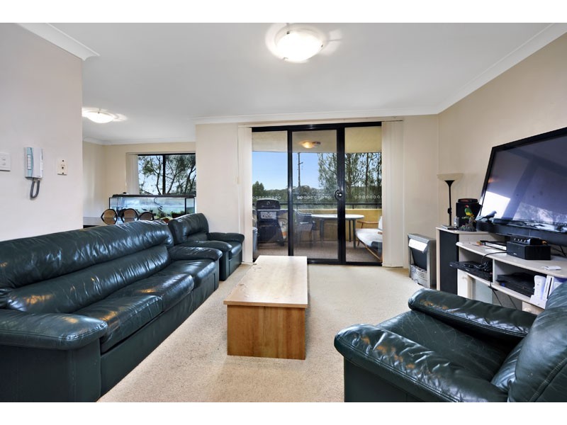 25/51-57 Railway Parade, Engadine NSW 2233