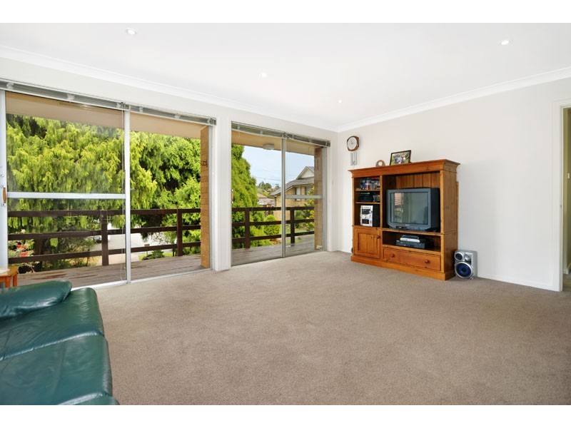1 Teak Place, Miranda NSW 2228