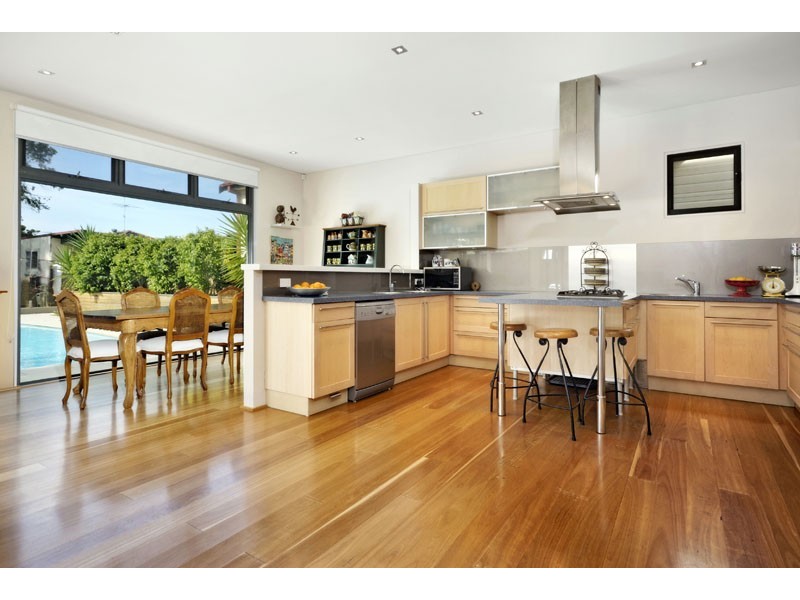 11 Oaks Street, Cronulla NSW 2230
