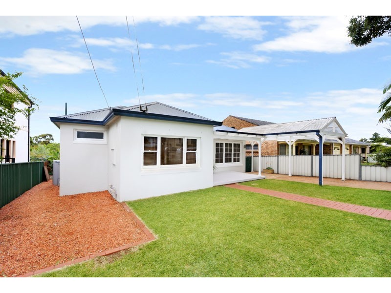 25 Raglan Road, Miranda NSW 2228