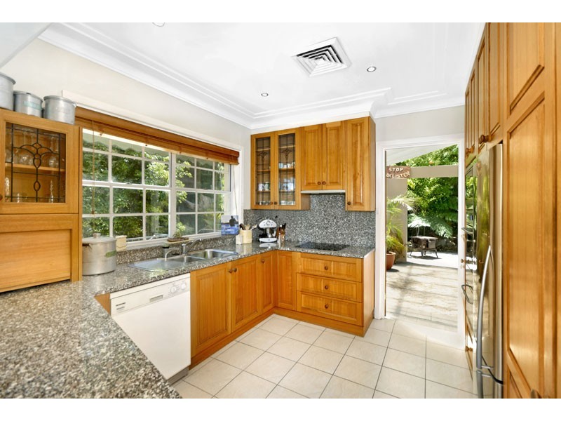 25 Yellambie Street, Yowie Bay NSW 2228