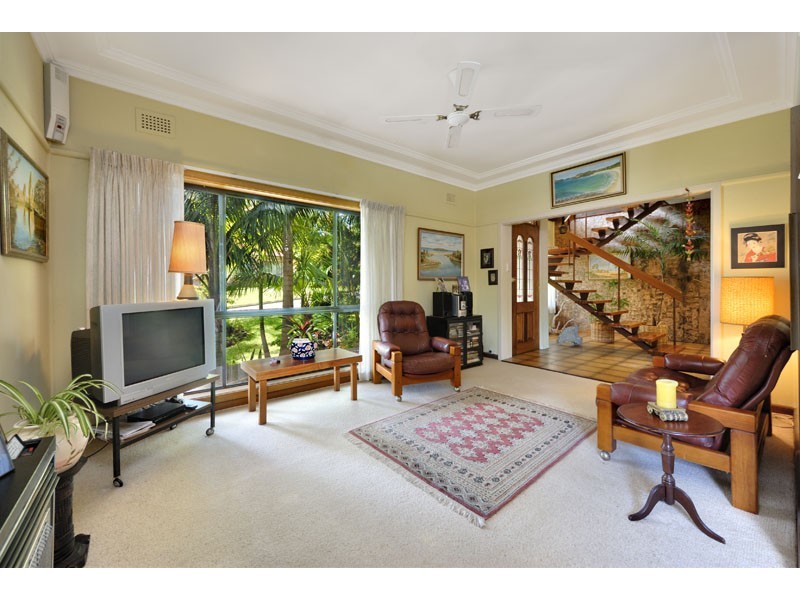 2 Uralba Avenue, Caringbah South NSW 2229