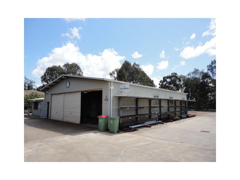 35a and 35b Centenary Pl, Logan Village QLD 4207