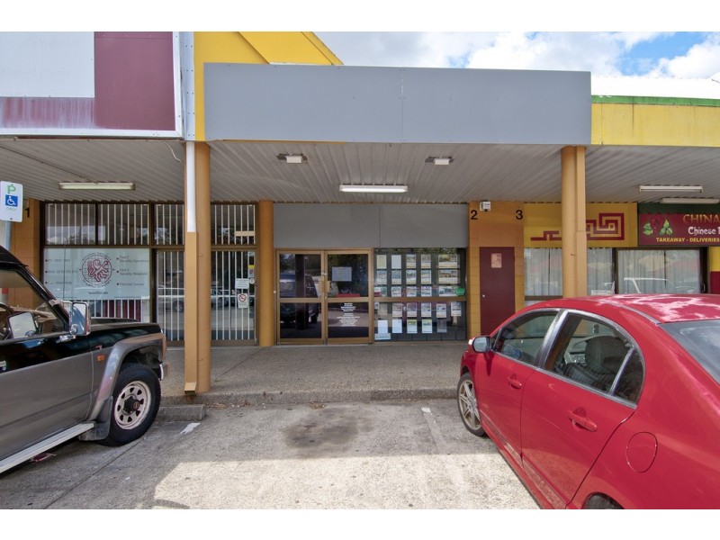 Units 1 and 2/19 Barklya Place, Marsden QLD 4132