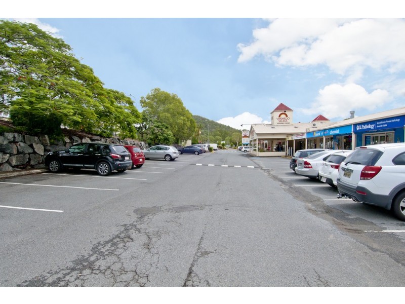 20/2 Carl Heck Boulevard, Windaroo QLD 4207