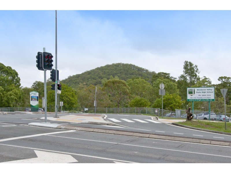 20 and 21/2 Carl Heck Boulevard, Windaroo QLD 4207