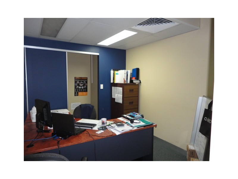 2/3970 Pacific Highway, Loganholme QLD 4129