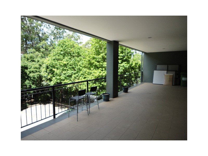 2/3970 Pacific Highway, Loganholme QLD 4129