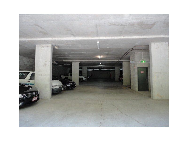 2/3970 Pacific Highway, Loganholme QLD 4129