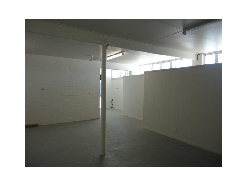 Shop 3/28 Tansey Street, Beenleigh QLD 4207