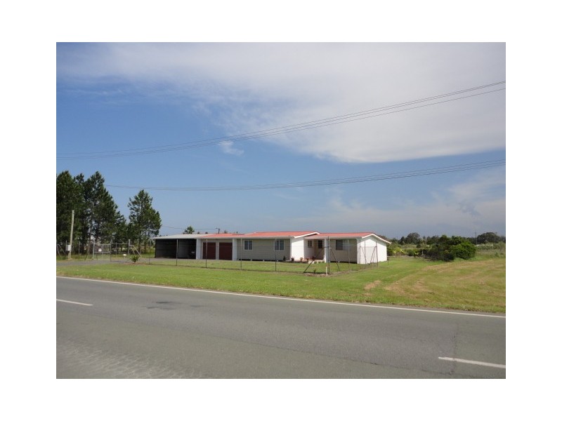 8 CABBAGE TREE POINT ROAD, Steiglitz QLD 4207