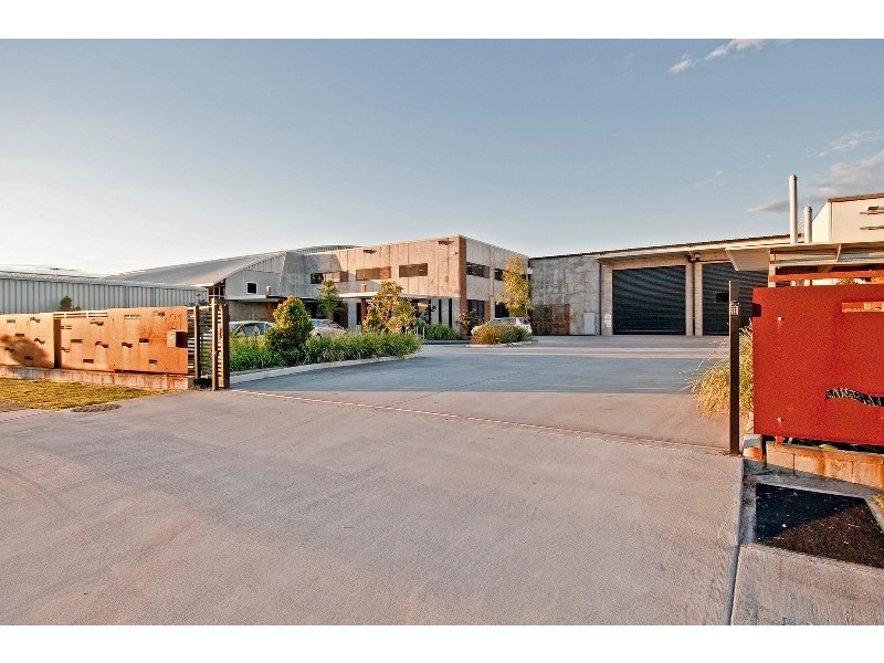 Yatala QLD 4207