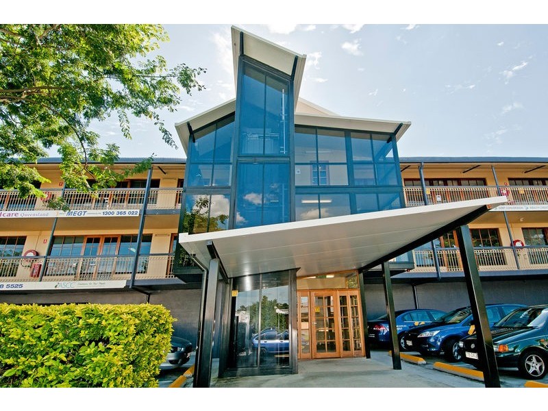 Unit 15/6 Vanessa Boulevard, Springwood QLD 4127