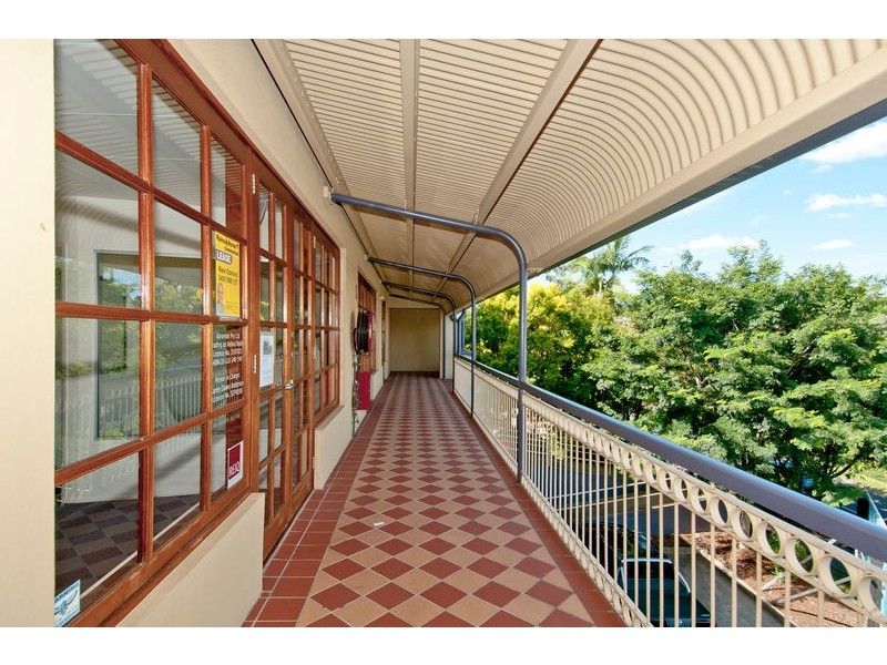 Unit 15/6 Vanessa Boulevard, Springwood QLD 4127