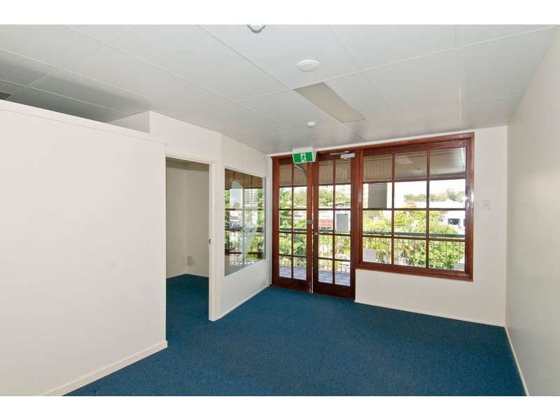 Unit 15/6 Vanessa Boulevard, Springwood QLD 4127