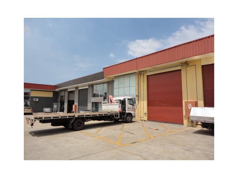 Lot 5/30-32 Old Pacific Hwy, Yatala QLD 4207