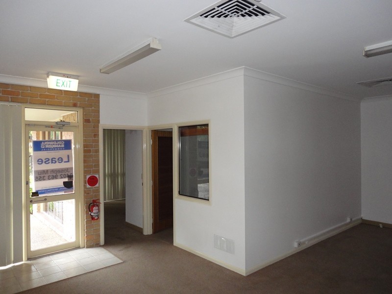1 and 2/12 Vanessa Blvd, Springwood QLD 4127