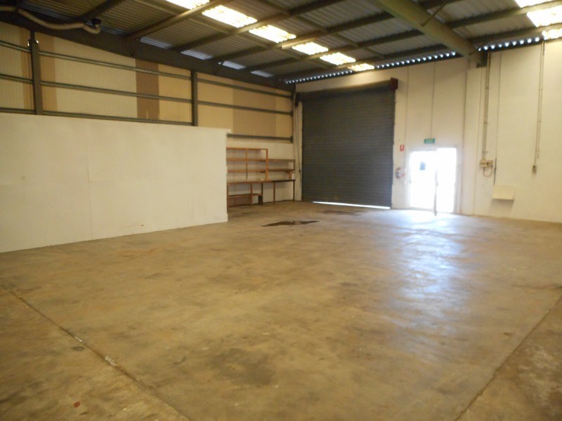 Unit B/13 Pease Court, Bethania QLD 4205