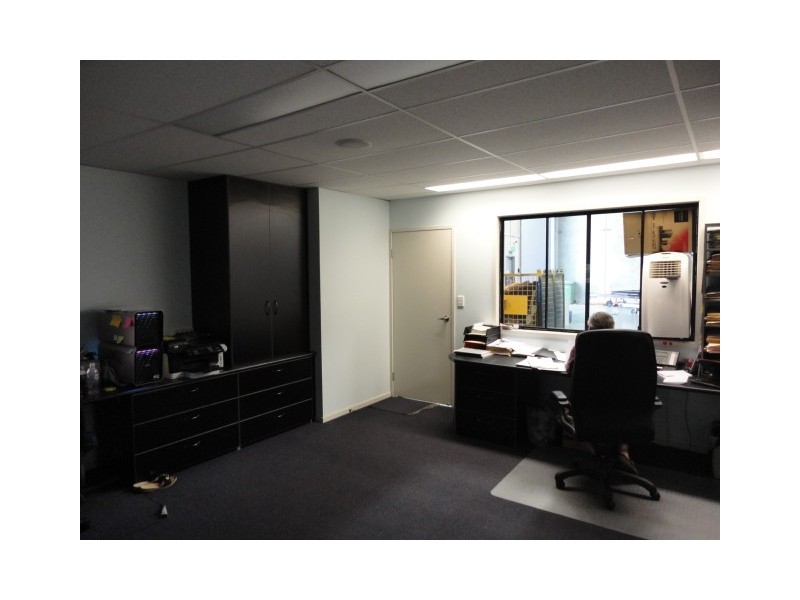 2/11-17 Cairns Street, Loganholme QLD 4129