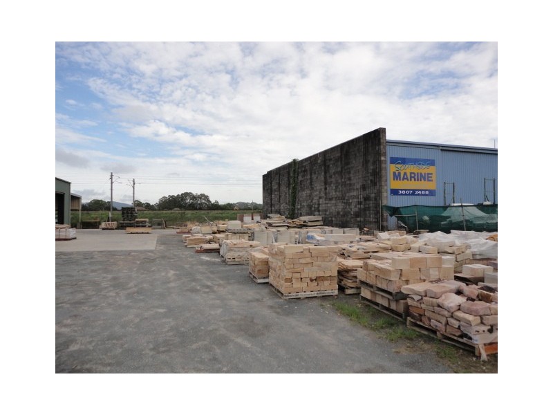 11 Old Pacific Hwy, Yatala QLD 4207