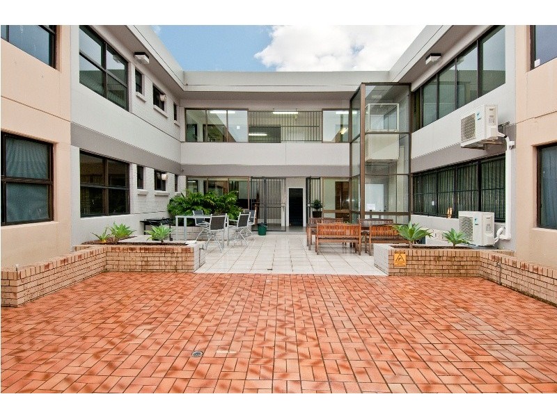 7and8/92 George Street, Beenleigh QLD 4207