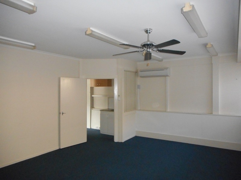 1and2/92 George Street, Beenleigh QLD 4207