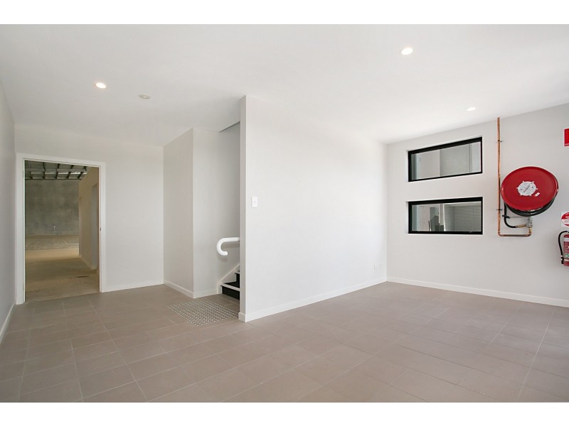 60 Link Drive, Yatala QLD 4207