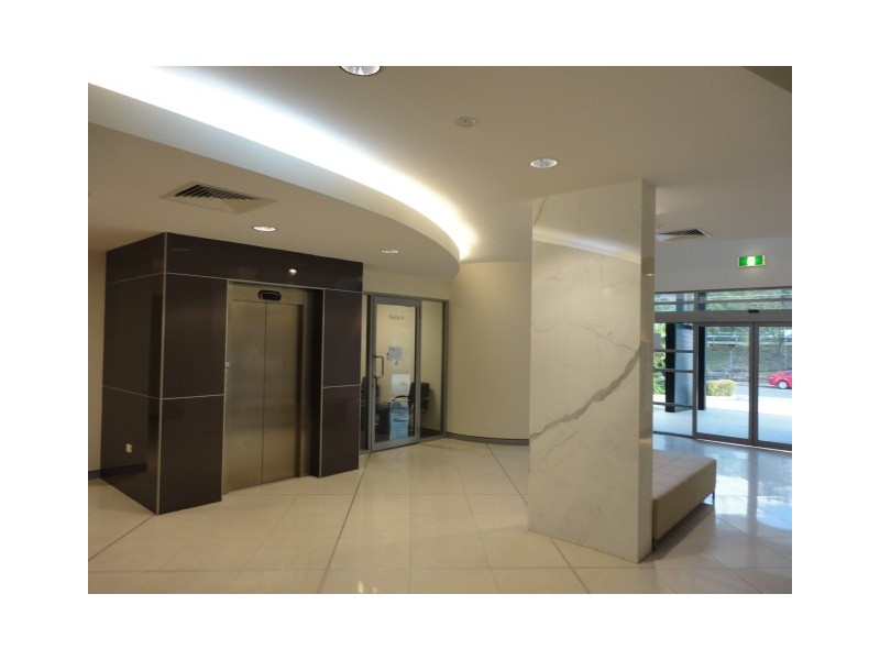 2/3950 Pacific Hwy, Loganholme QLD 4129