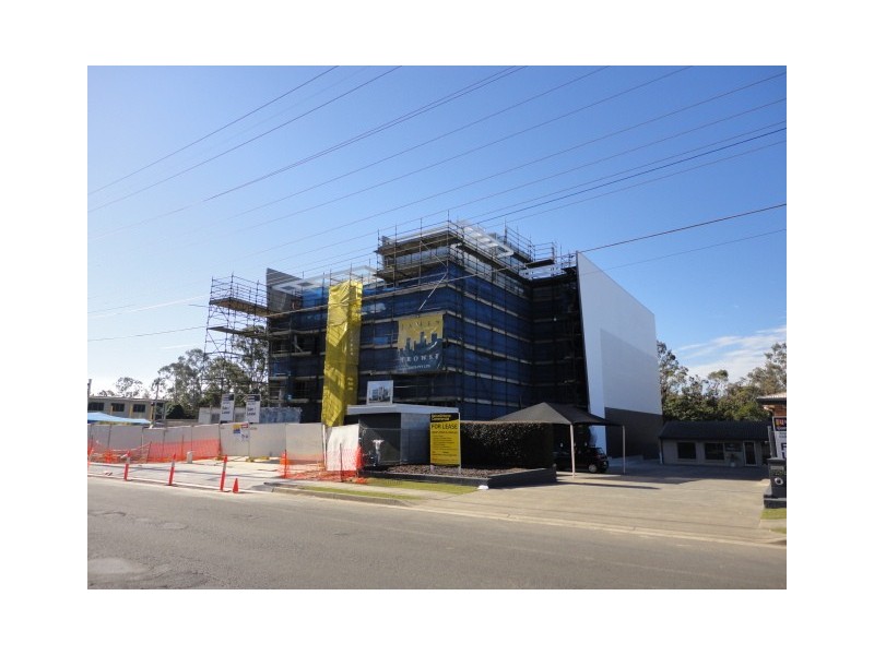 Level 1 / 3926 Pacific Hwy, Loganholme QLD 4129