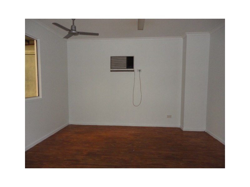 11 Pease Crt, Bethania QLD 4205