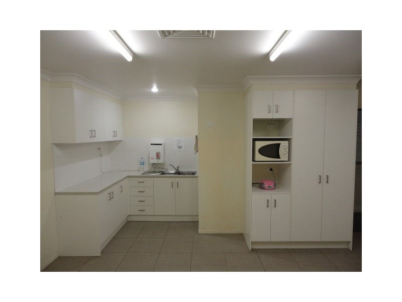 58-60 Chetwynd St, Loganholme QLD 4129