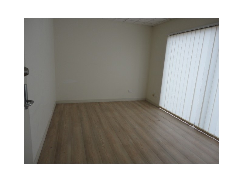 58-60 Chetwynd St, Loganholme QLD 4129