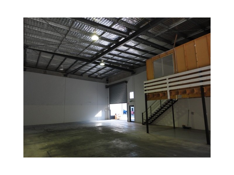 Unit 6/13 Commerce Circuit, Yatala QLD 4207