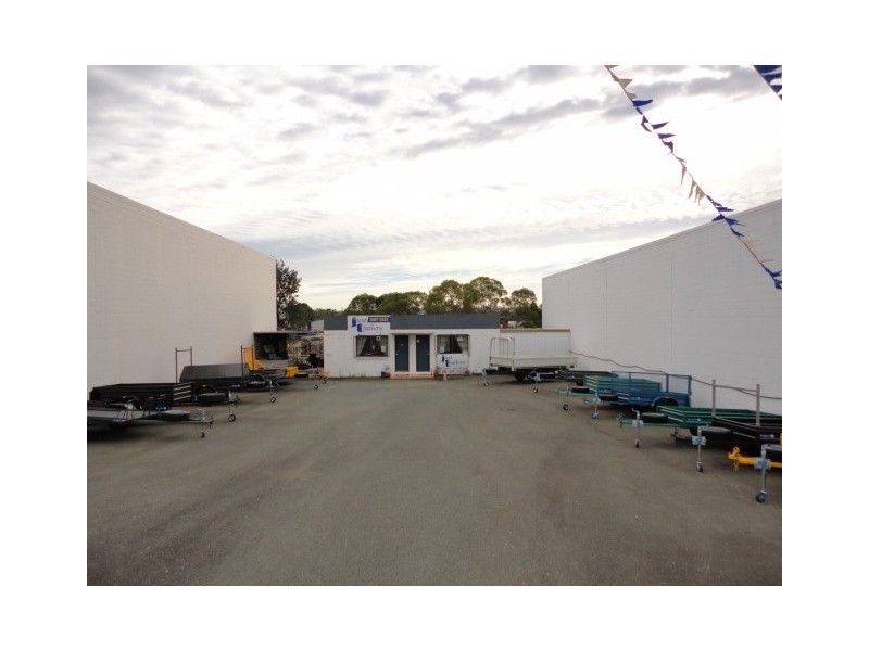 61 Logan River Rd, Beenleigh QLD 4207