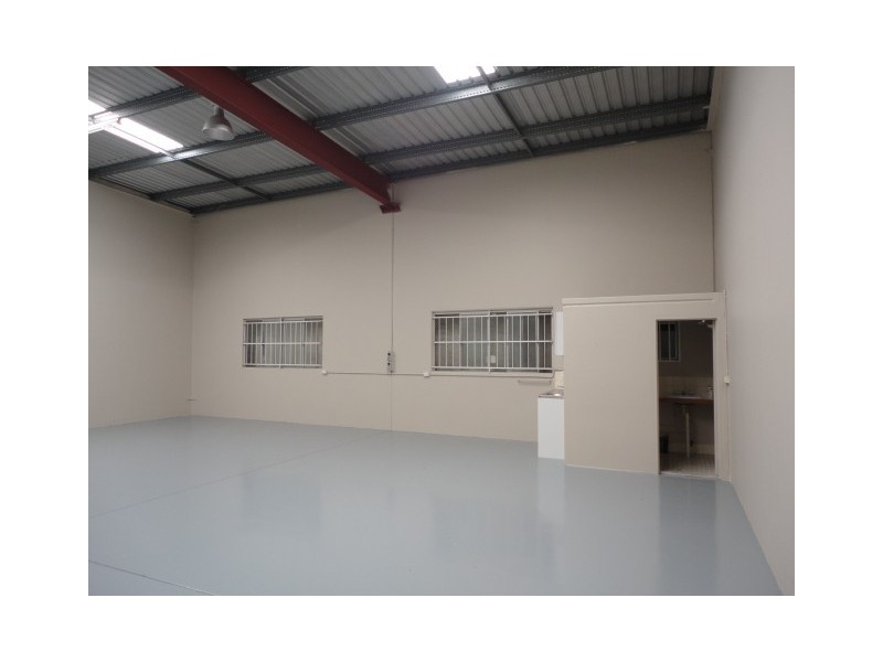 2/8 Maiella St, Stapylton QLD 4207