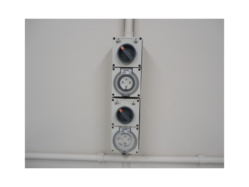 2/8 Maiella St, Stapylton QLD 4207