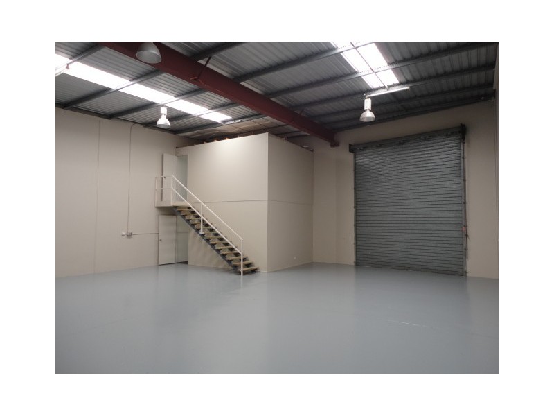 2/8 Maiella St, Stapylton QLD 4207