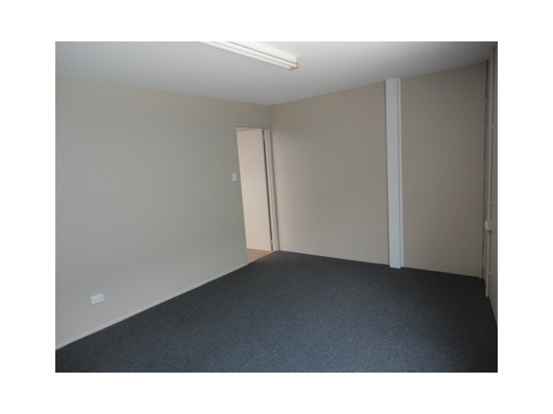 2/8 Maiella St, Stapylton QLD 4207