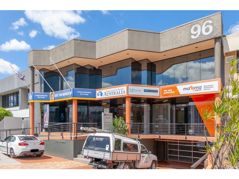 Unit 5and6/96 George Street, Beenleigh QLD 4207